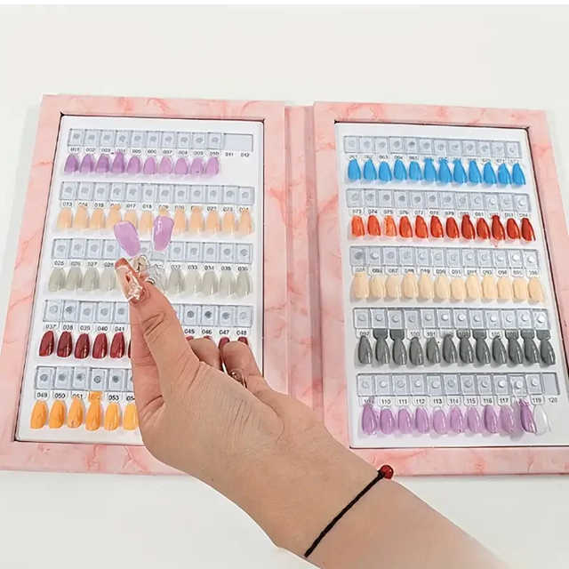 Χρωματολόγιο Μαγνητικό  Με 120 Tips Νυχιών